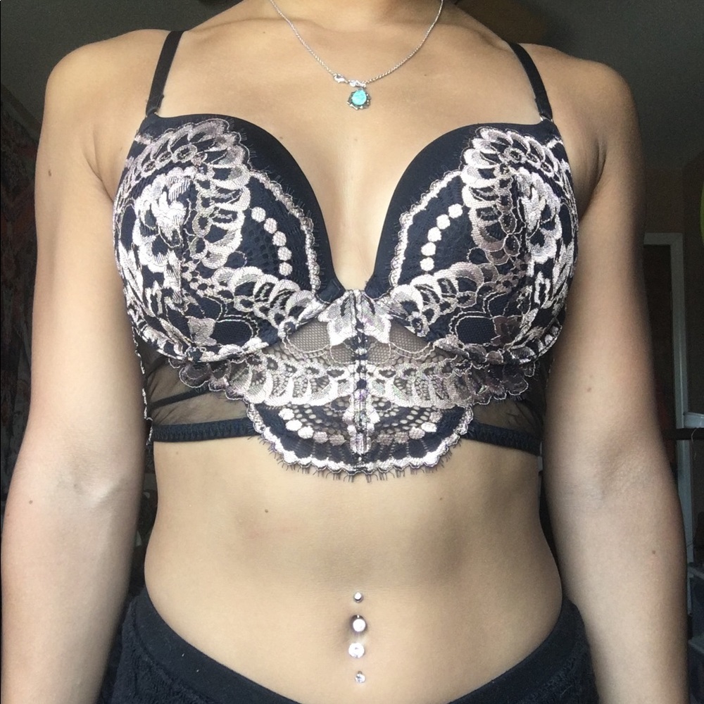 Sexy detailed Push-up bra